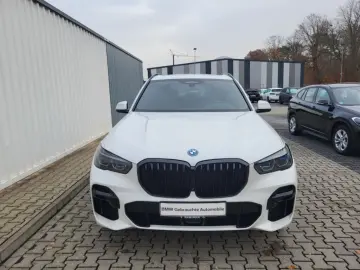 X5 xDrive 45e iPerformance Sportpaket HUD Luftfe