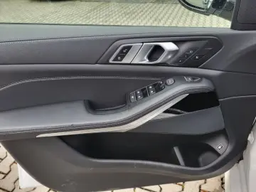 X5 xDrive 45e iPerformance Sportpaket HUD Luftfe