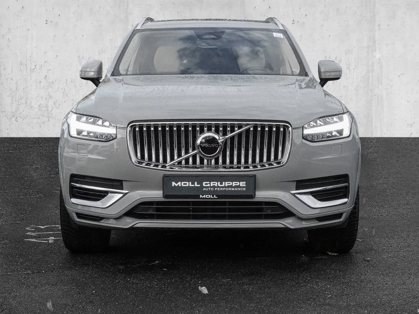 XC90 T8 AWD Core Plug-In Core Recharge Plug-In H