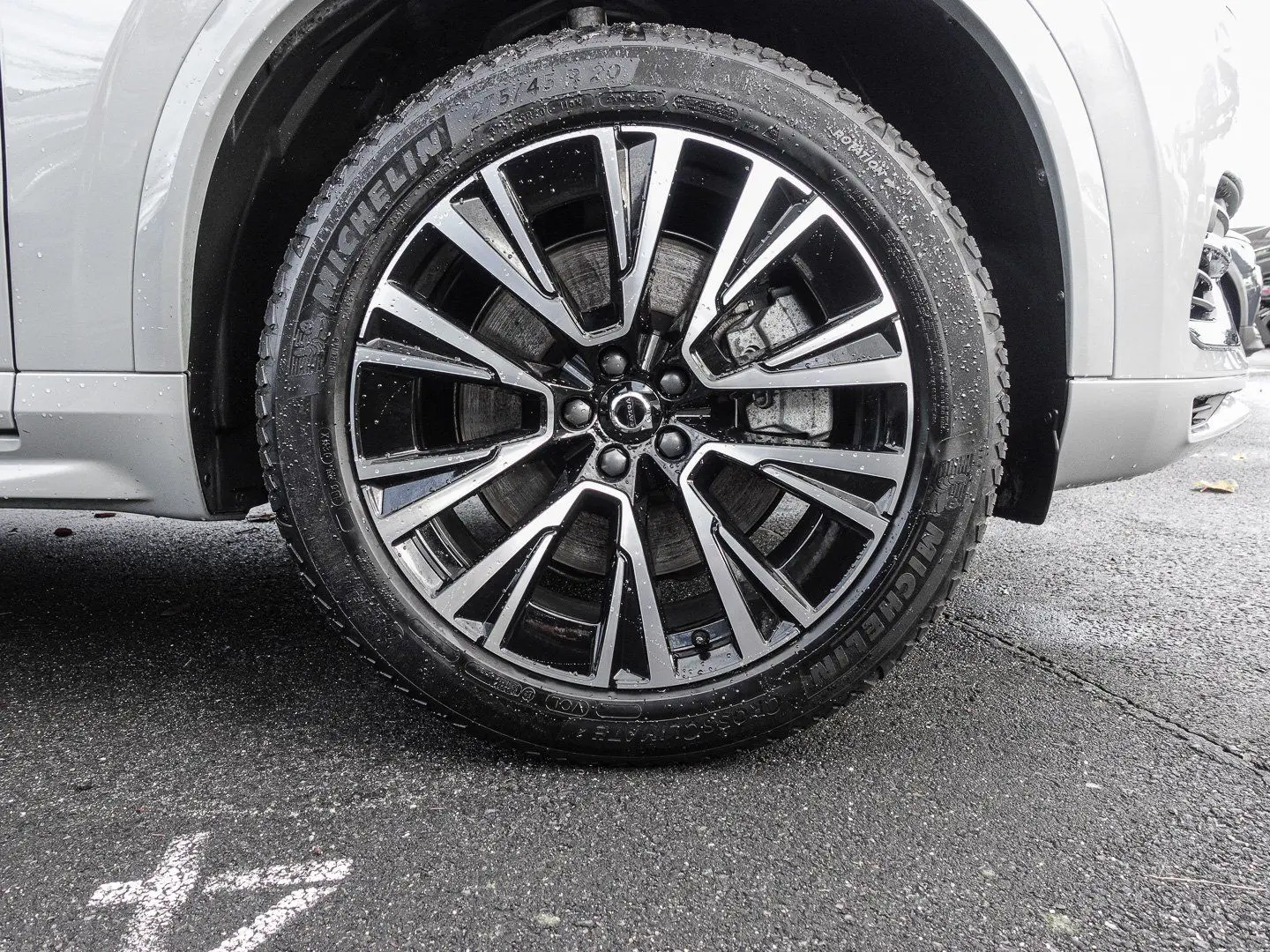 XC90 T8 AWD Core Plug-In Core Recharge Plug-In H