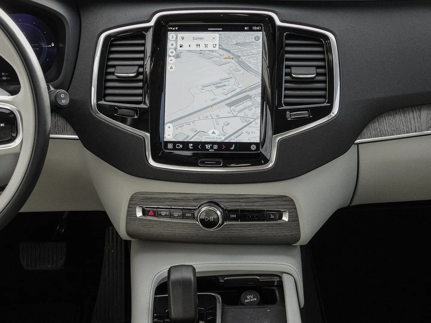 XC90 T8 AWD Core Plug-In Core Recharge Plug-In H