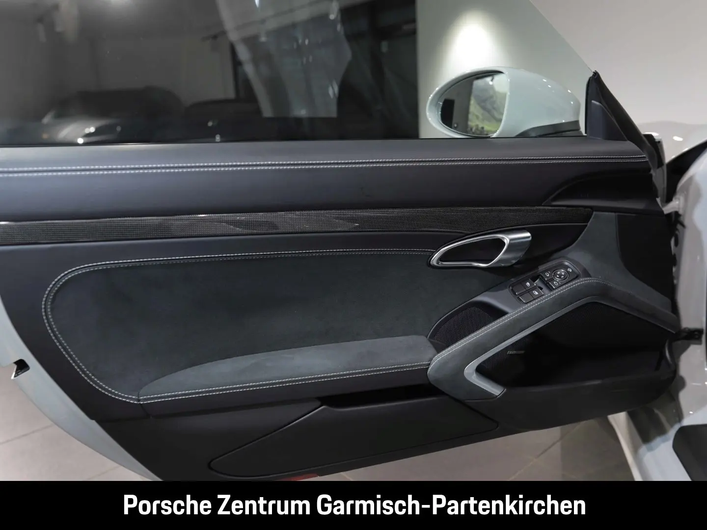 Cayman GTS 4.0 LenkradHZG Sportsitze Rückfahrkam