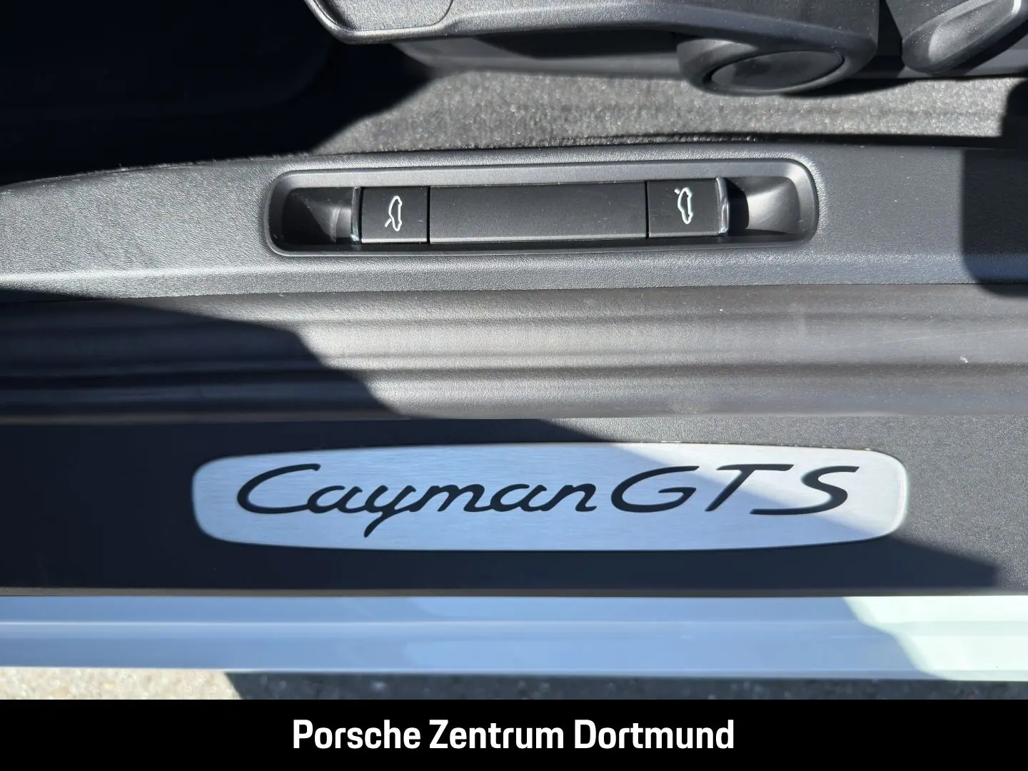 Cayman 718 GTS 4 Sportabgas Rückfahrkamera BOSE