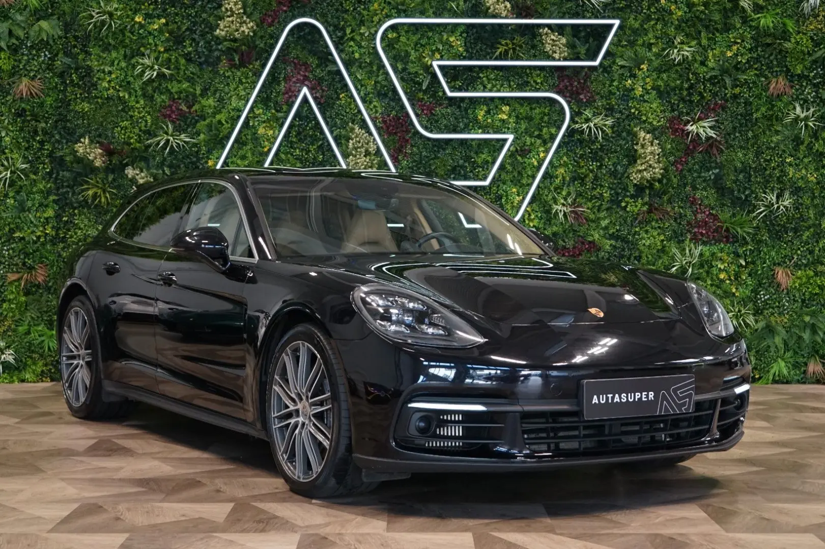 Panamera 4 ST CHRONO PANO PDLS  59.091€ NETTO