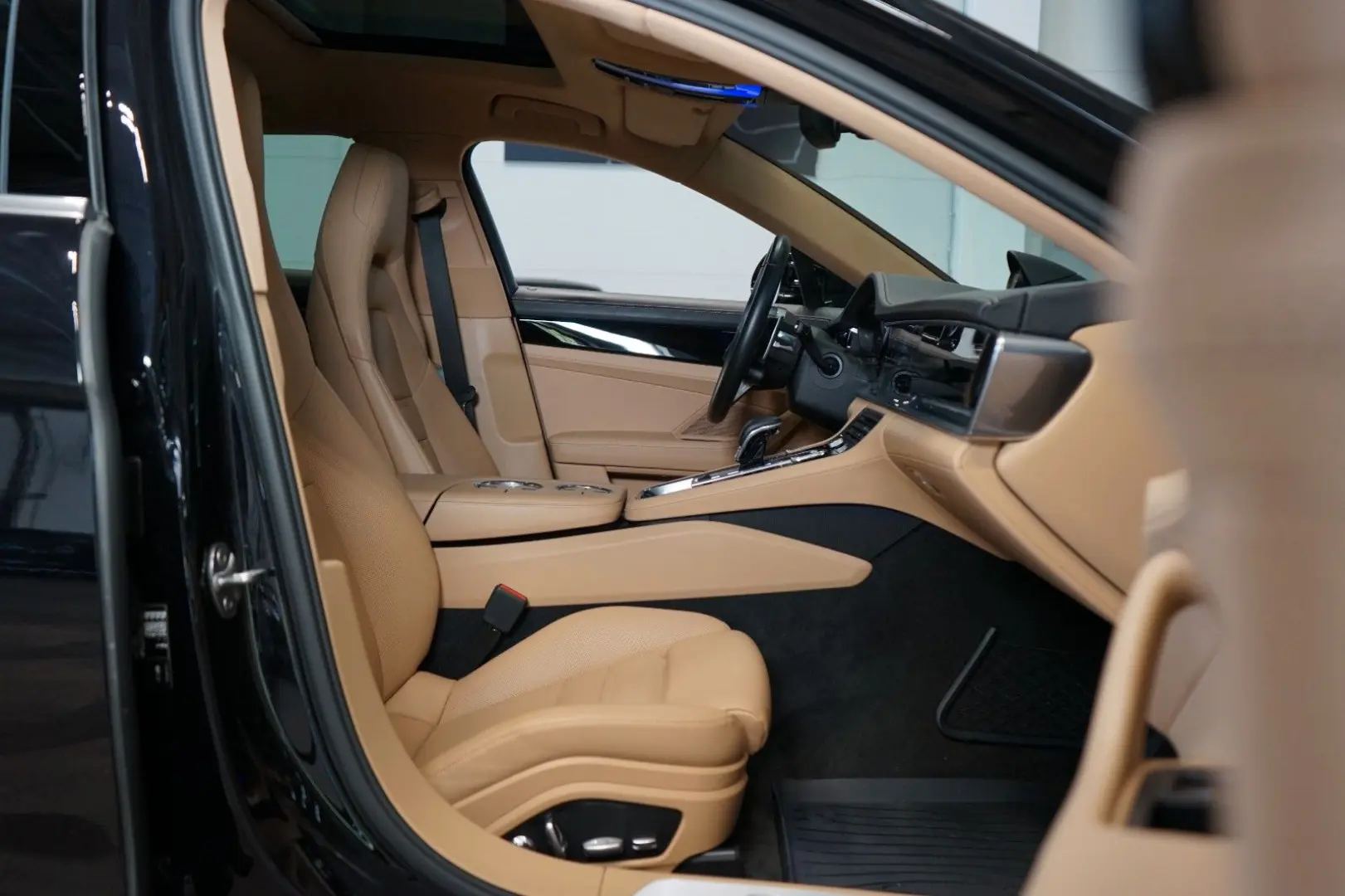 Panamera 4 ST CHRONO PANO PDLS  59.091€ NETTO