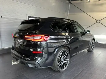 X5 xDrive45e M Sport Fond-Entert. Pano AHK LM22