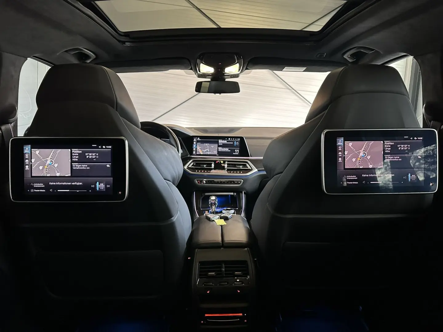 X5 xDrive45e M Sport Fond-Entert. Pano AHK LM22