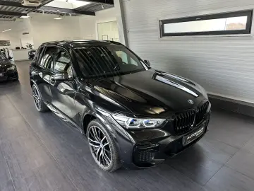 X5 xDrive45e M Sport Fond-Entert. Pano AHK LM22