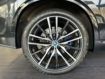 X5 xDrive45e M Sport Fond-Entert. Pano AHK LM22