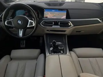 X5 xDrive 45e M-Sport Sportpaket HUD Luftfederun