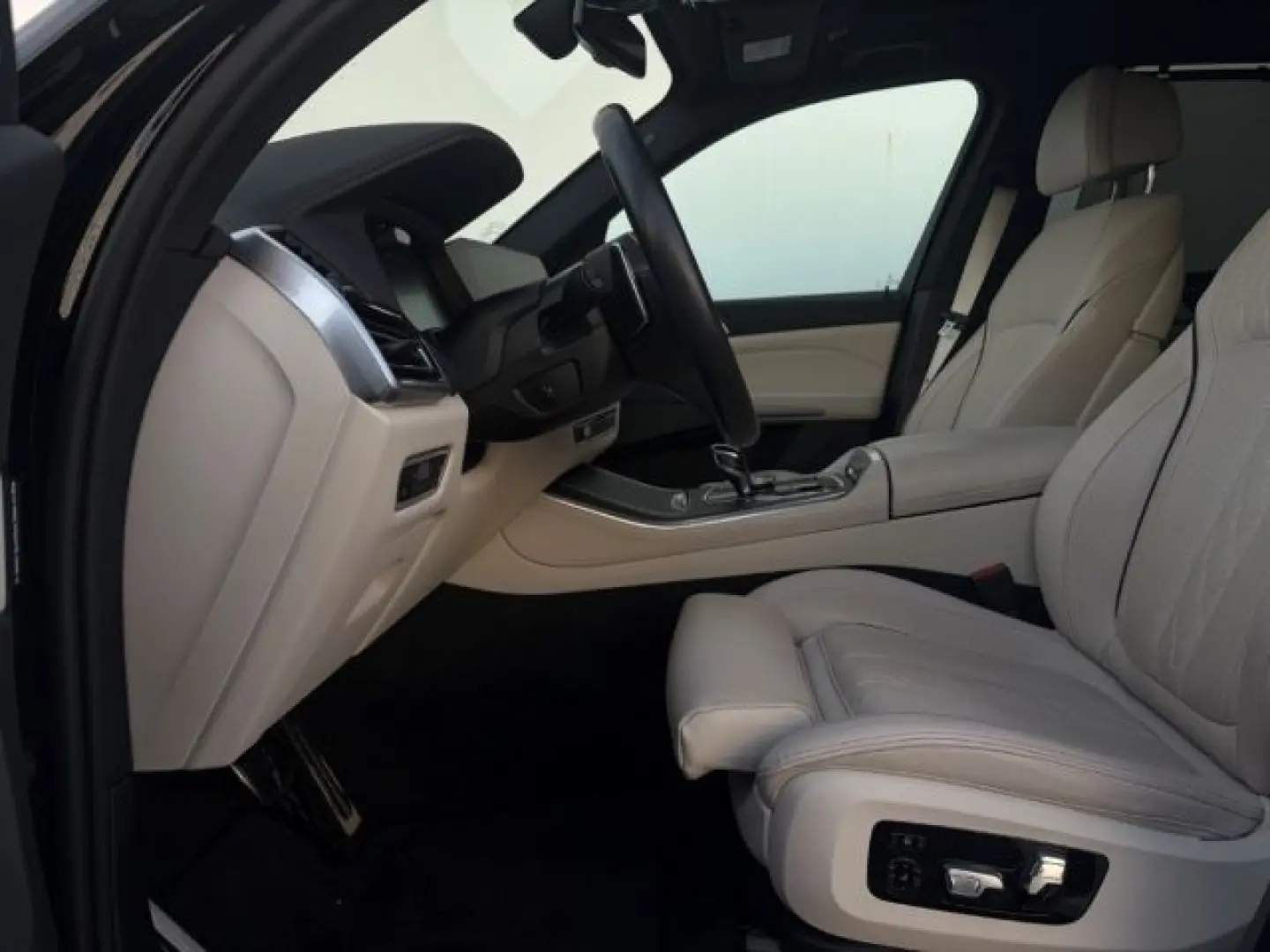 X5 xDrive 45e M-Sport Sportpaket HUD Luftfederun