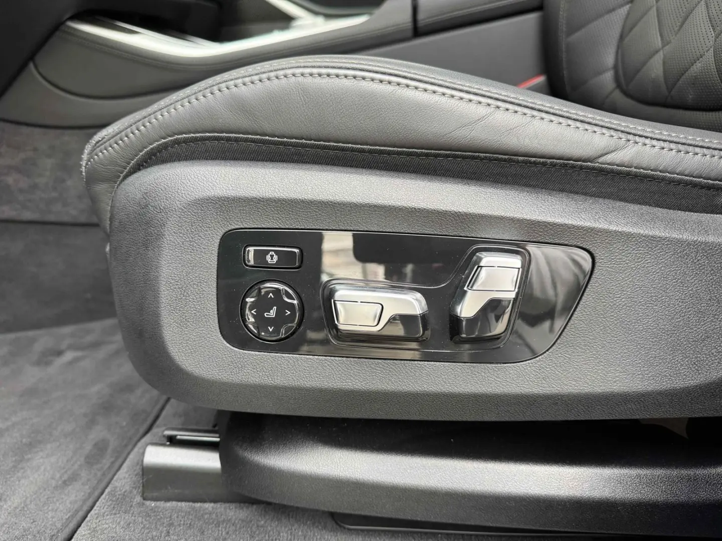 X5 xDrive50e M Sport Pro DA PA Prof Pano AHK H K