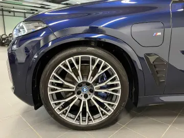 X5 xDrive50e M Sport HUD PANO ACC AHK 360 KAM
