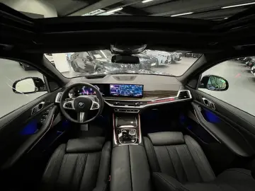 X5 xDrive50e M Sport HUD PANO ACC AHK 360 KAM