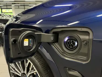 X5 xDrive50e M Sport HUD PANO ACC AHK 360 KAM