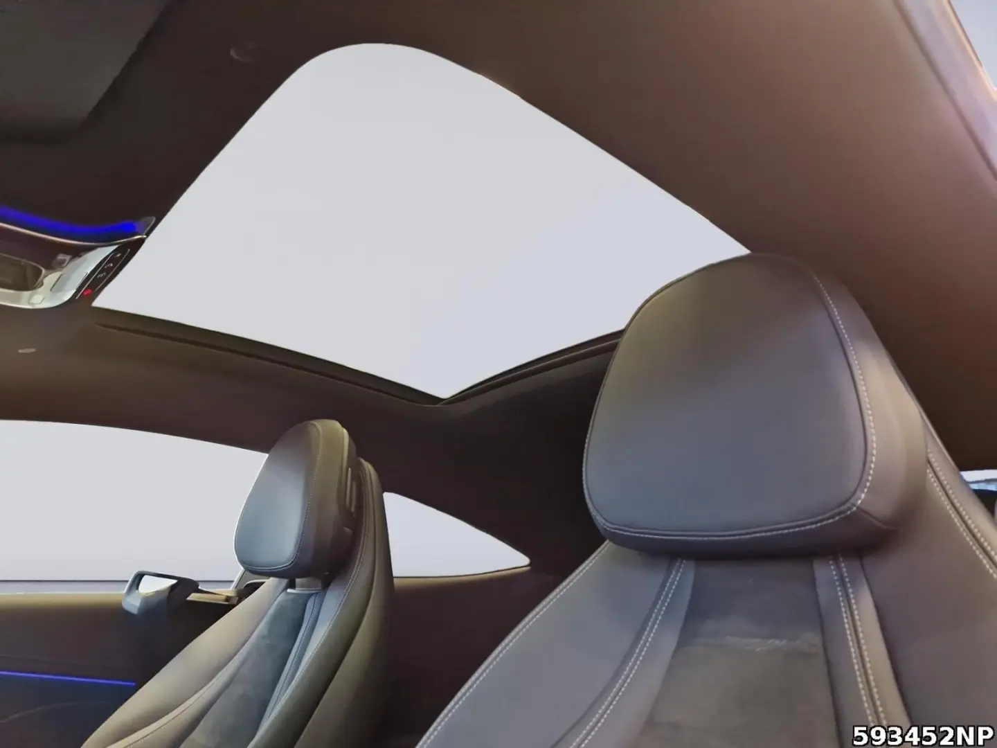 CLE 300 e AMG  Pano 360  Memory DISTRONIC 19LM.