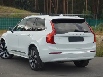 XC90 T8 Plus Bright Hybrid AWD Pano 360  ACC TWA
