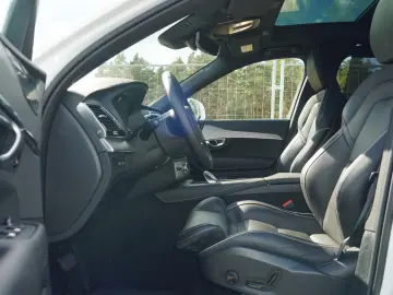 XC90 T8 Plus Bright Hybrid AWD Pano 360  ACC TWA