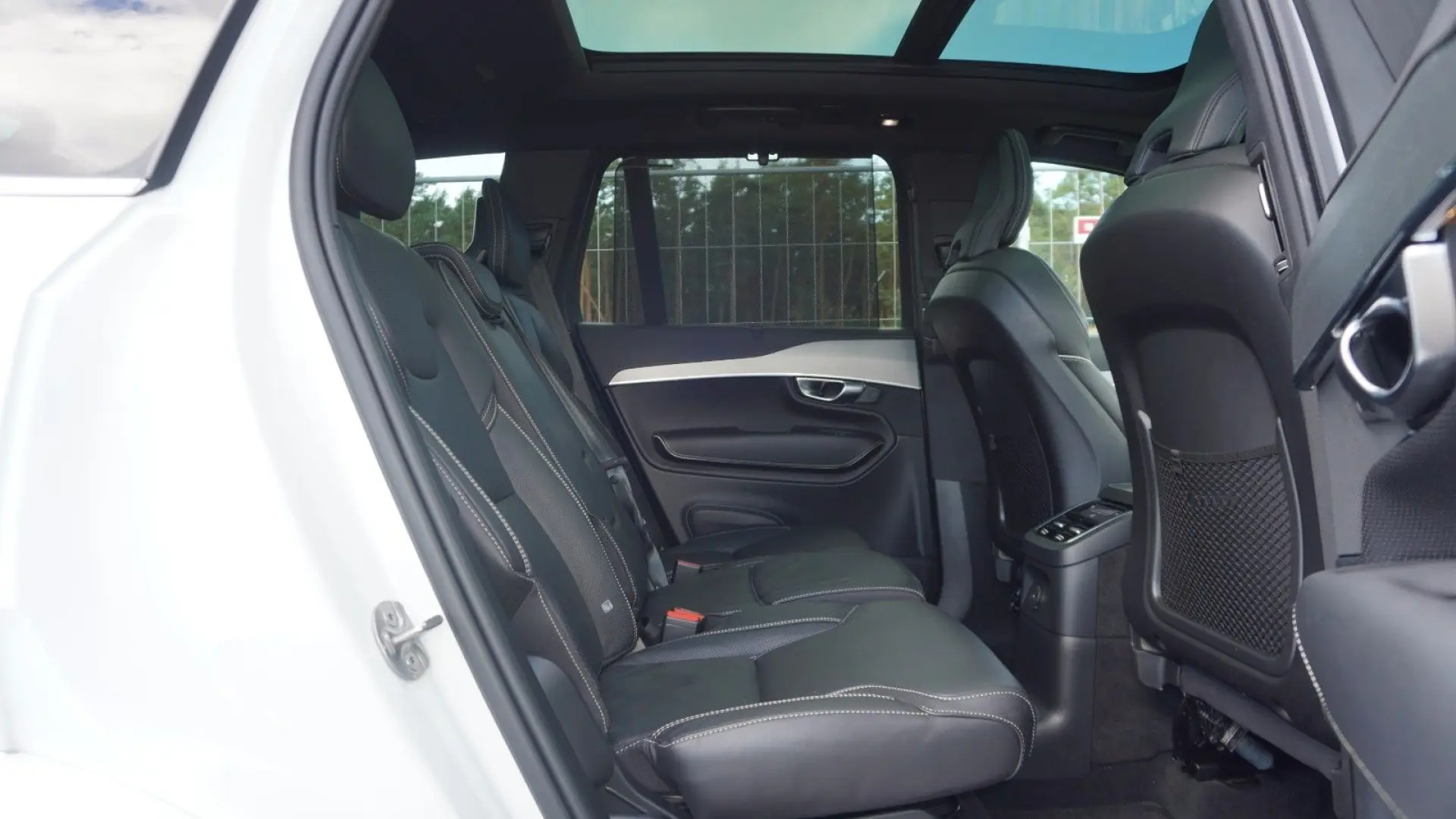 XC90 T8 Plus Bright Hybrid AWD Pano 360  ACC TWA