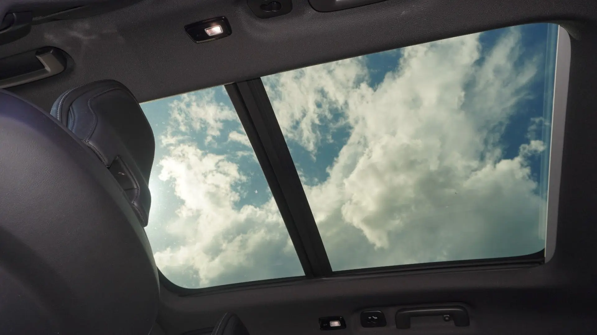 XC90 T8 Plus Bright Hybrid AWD Pano 360  ACC TWA