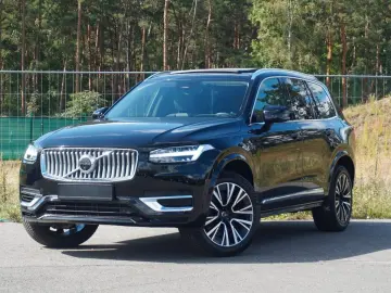 XC90 Plus Bright Hybrid AWD Pano 360 HuD TWA ACC