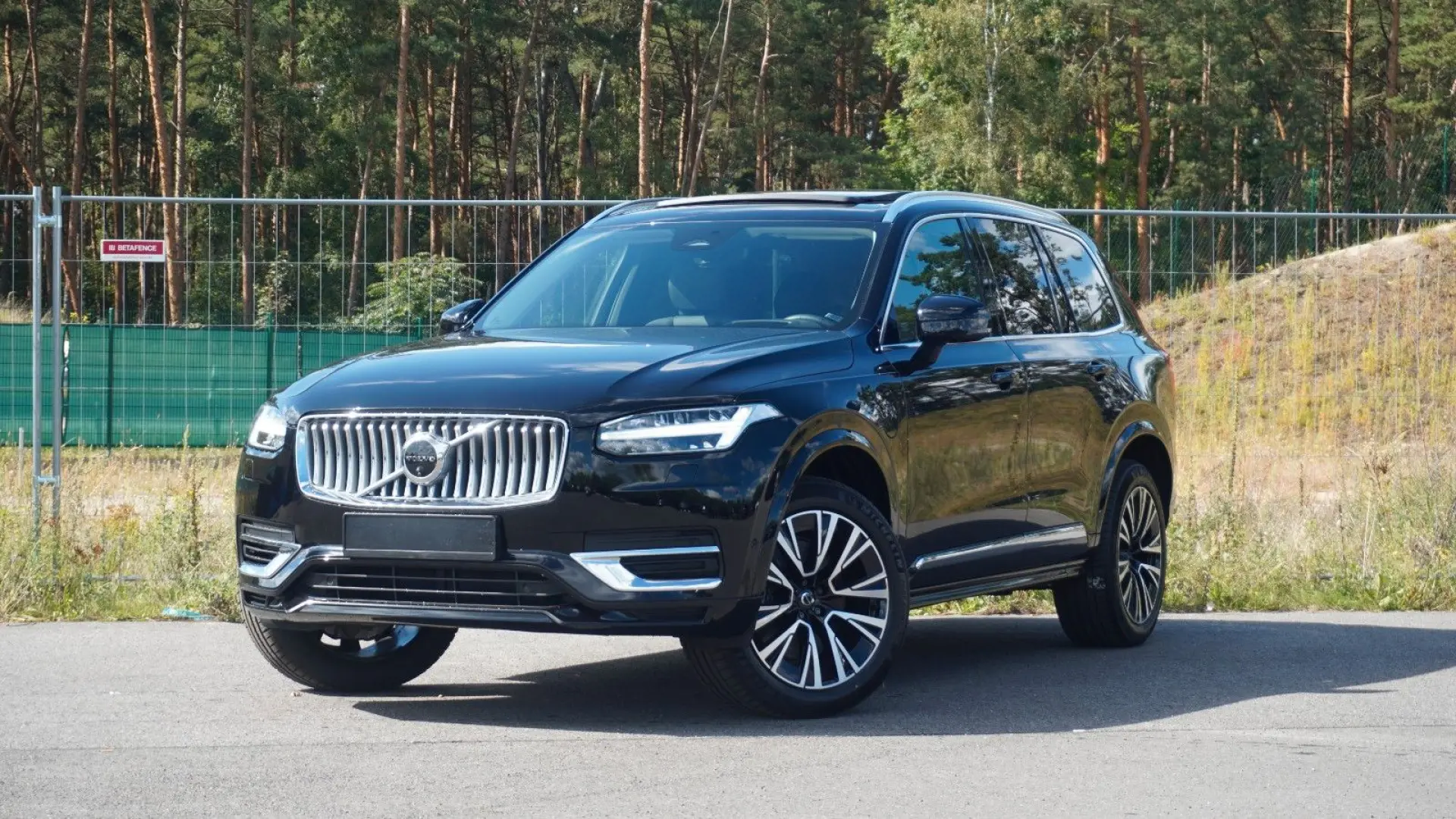 XC90 Plus Bright Hybrid AWD Pano 360 HuD TWA ACC