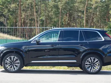 XC90 Plus Bright Hybrid AWD Pano 360 HuD TWA ACC