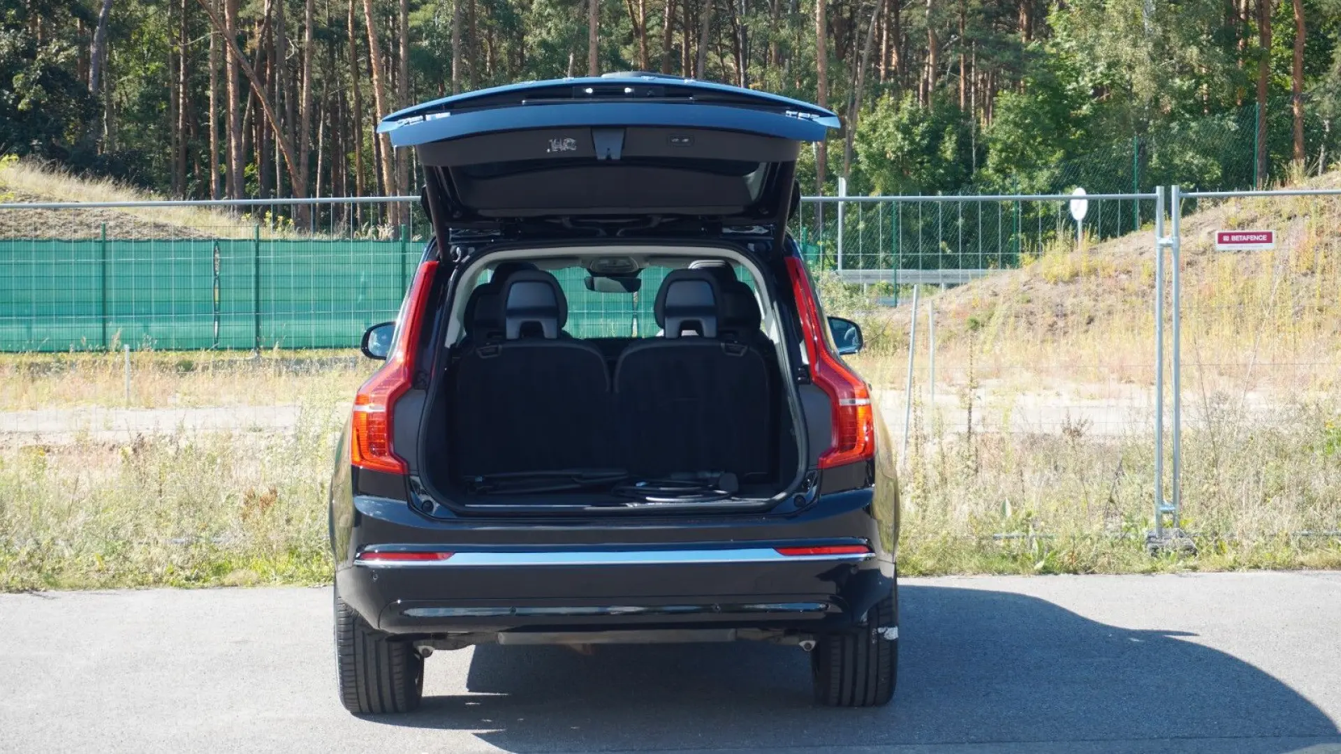 XC90 Plus Bright Hybrid AWD Pano 360 HuD TWA ACC