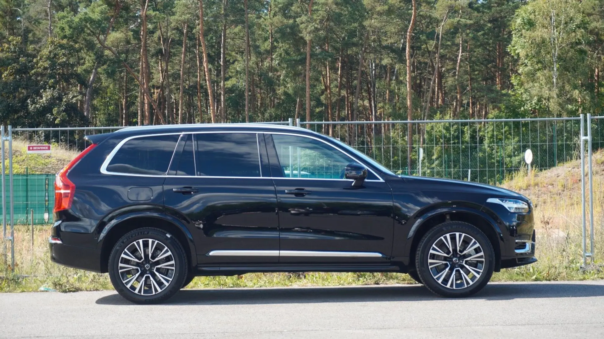 XC90 Plus Bright Hybrid AWD Pano 360 HuD TWA ACC