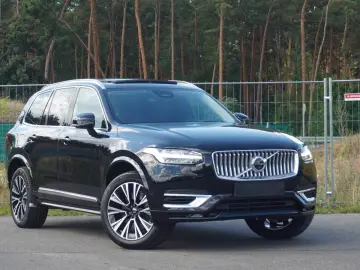 XC90 Plus Bright Hybrid AWD Pano 360 HuD TWA ACC
