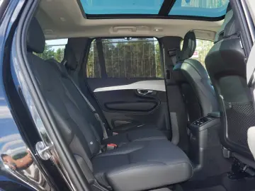 XC90 Plus Bright Hybrid AWD Pano 360 HuD TWA ACC