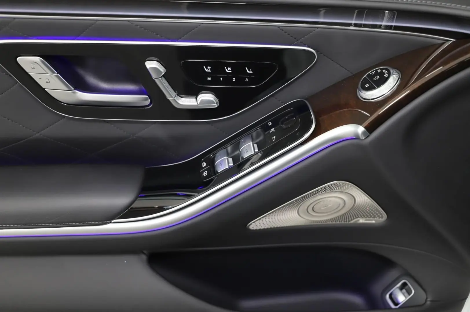 S 500 4M AMG Line Exklusivp Chauffeurp Pano Dist