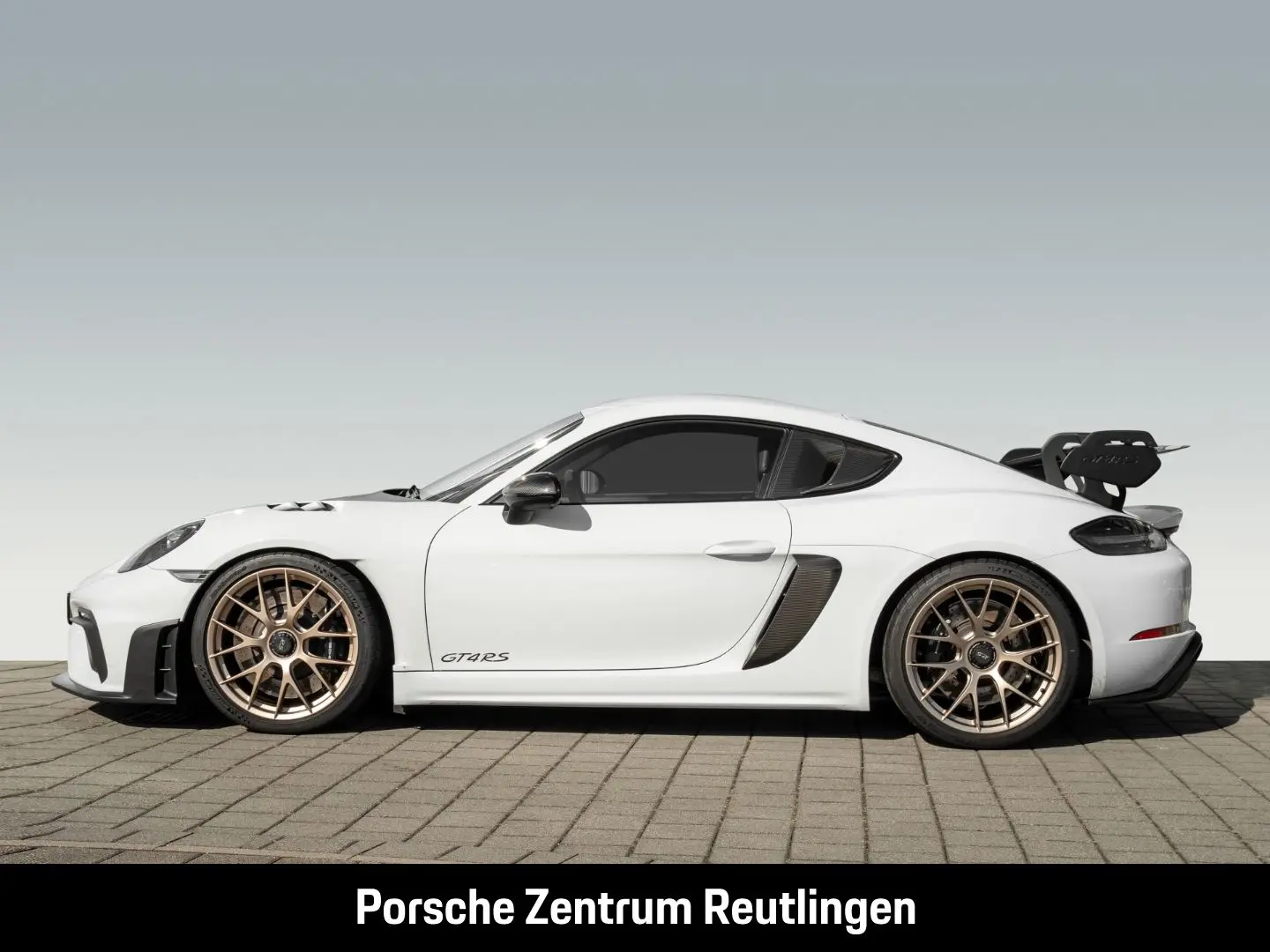 Cayman 718 GT4 RS Überrollkäfig Sportabgasanlage