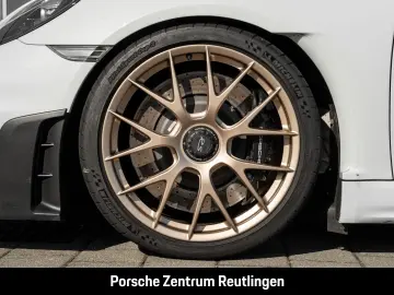 Cayman 718 GT4 RS Überrollkäfig Sportabgasanlage