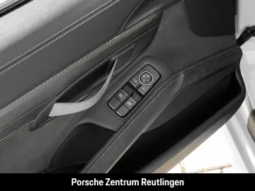 Cayman 718 GT4 RS Überrollkäfig Sportabgasanlage