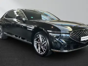 Genesis G90 3.5L Luxury Plus