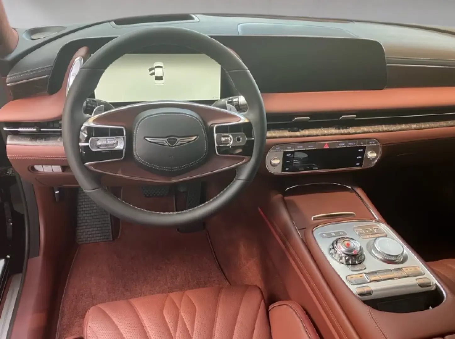 Genesis G90 3.5L Luxury Plus
