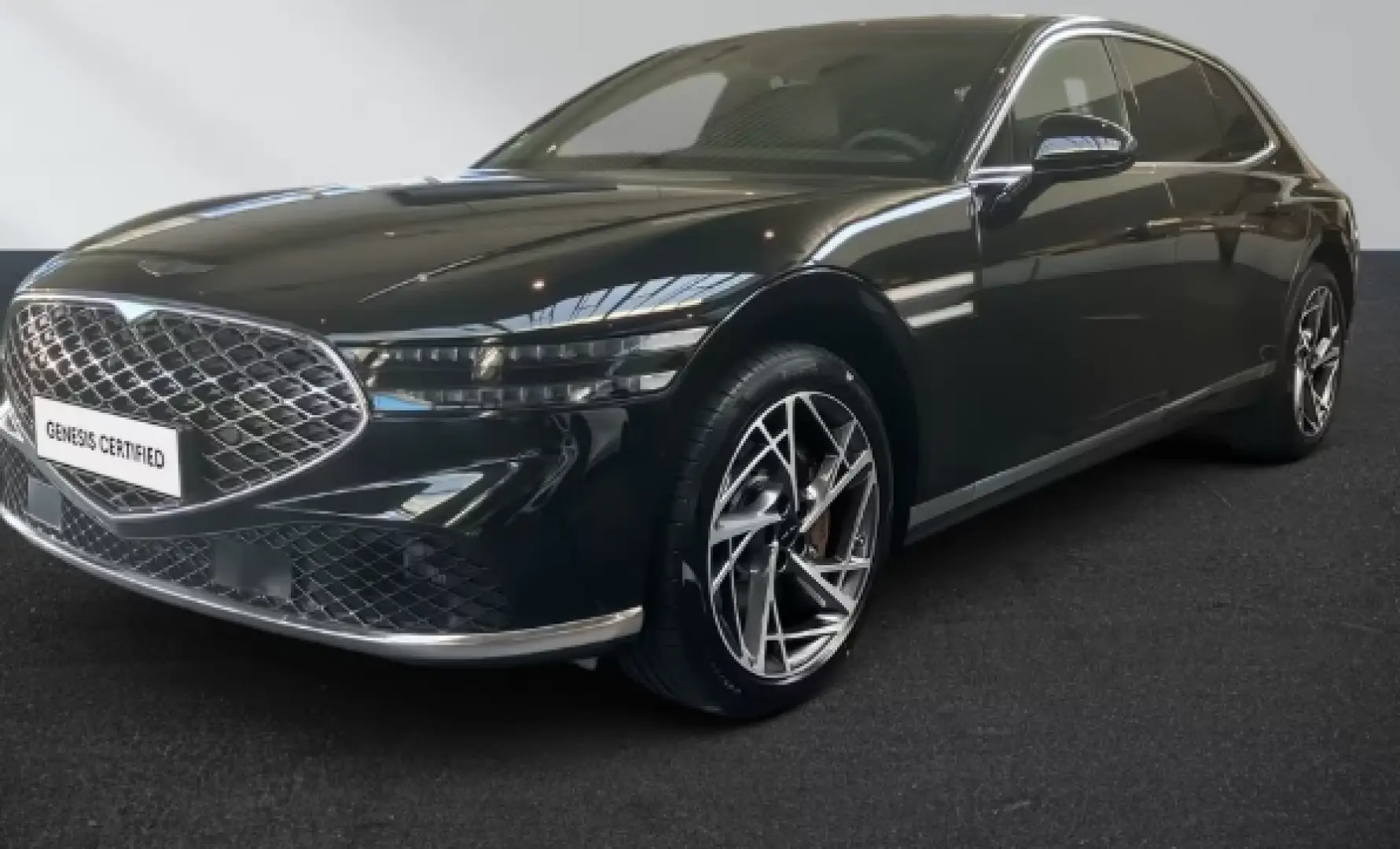 Genesis G90 3.5L Luxury Plus