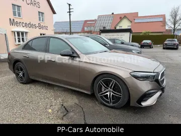 E 300de AMG PREMIUM PANO Massage HaL HuD NP100t€