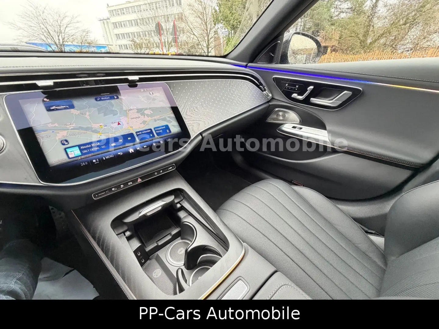 E 300de AMG PREMIUM PANO Massage HaL HuD NP100t€