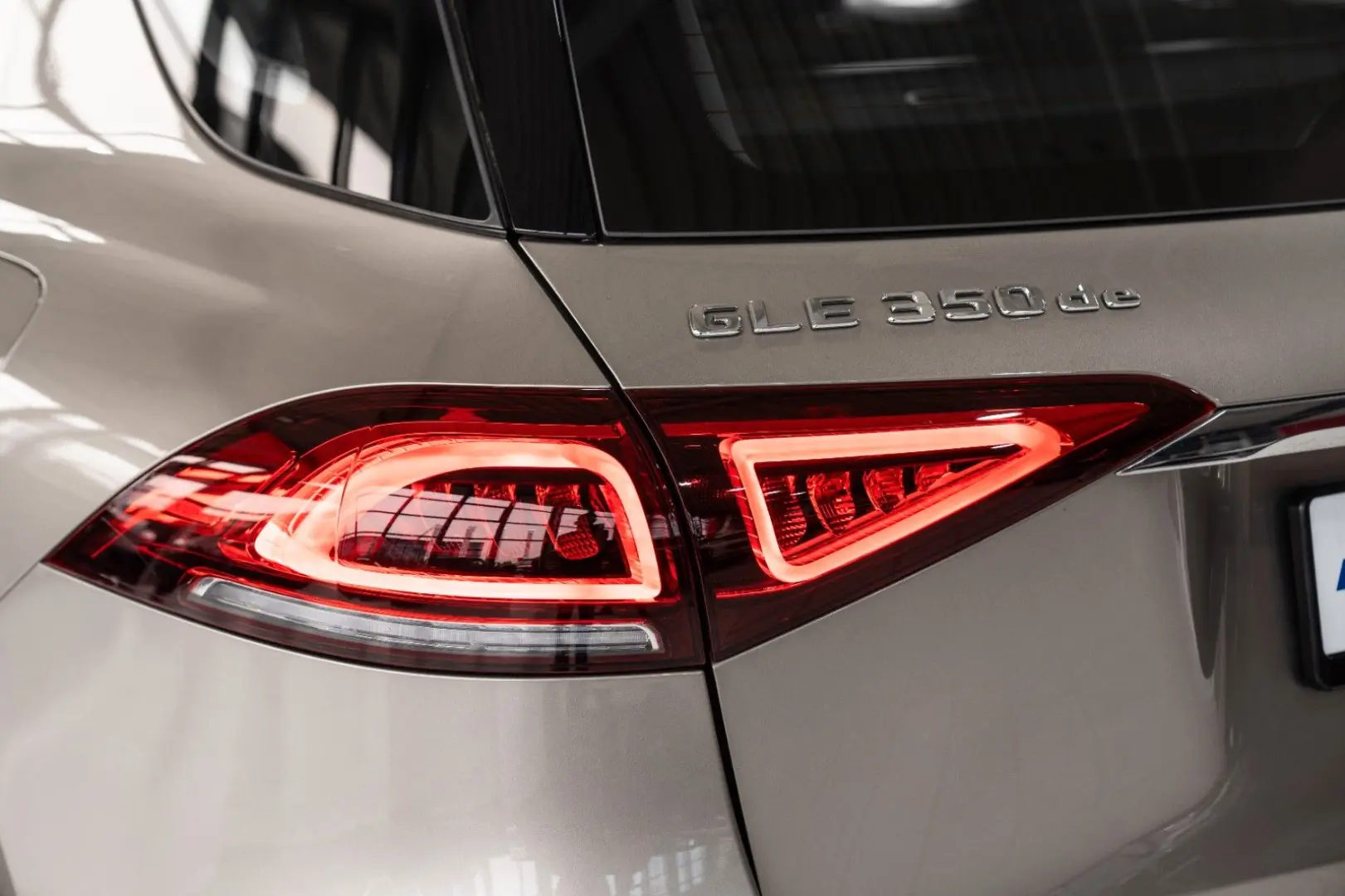 GLE 350 de 4M LEDER NAVI LED 360 KAM 20 LM 1.HD