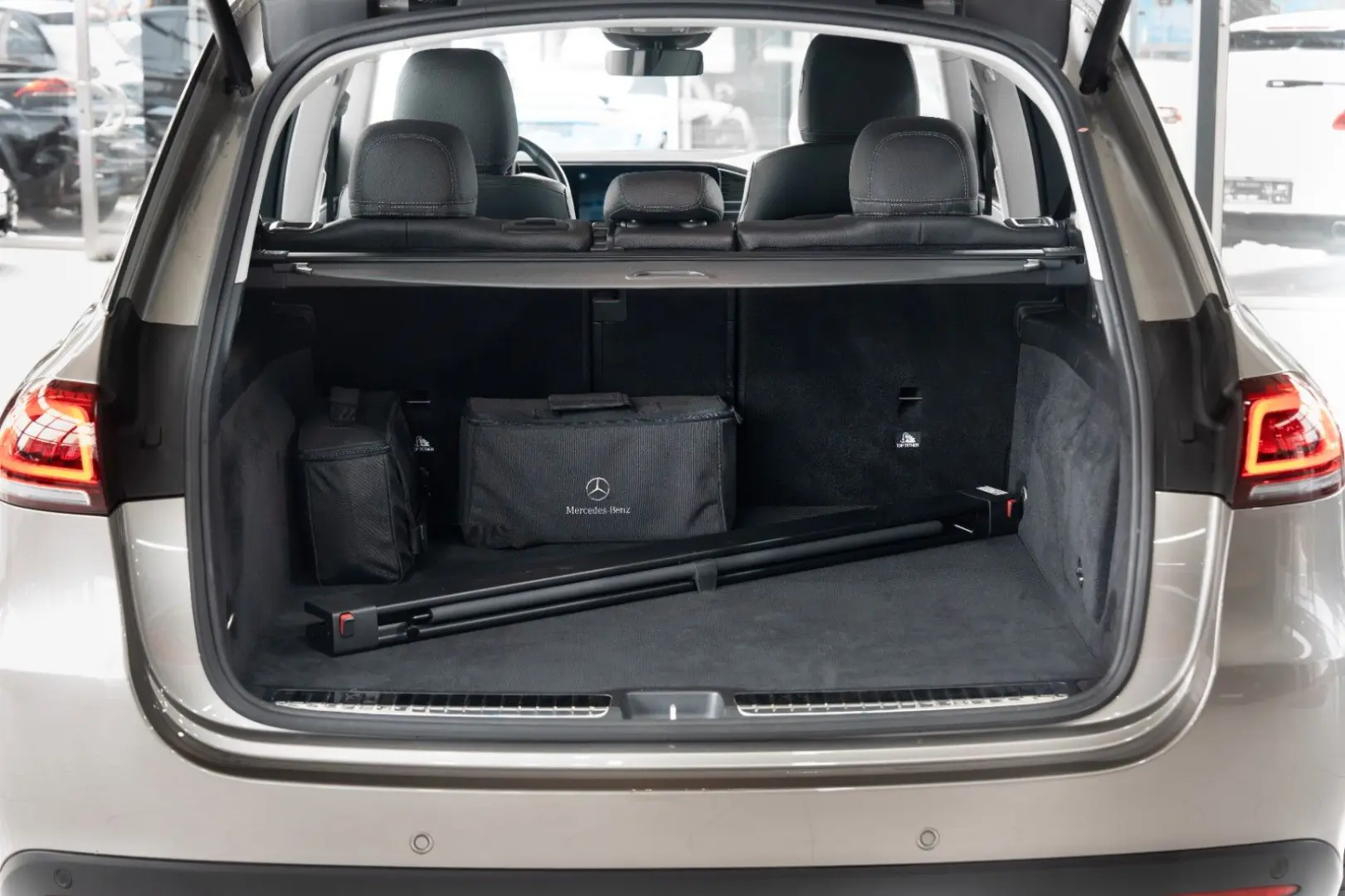 GLE 350 de 4M LEDER NAVI LED 360 KAM 20 LM 1.HD