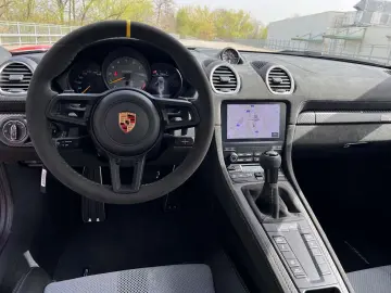 Cayman GT4 RS  Weissach  sofort verfügbar