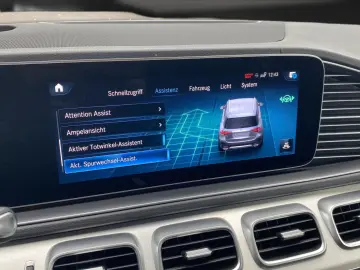 GLE 350 de AMG 20 Distro 360  AHK HUD Alcantara