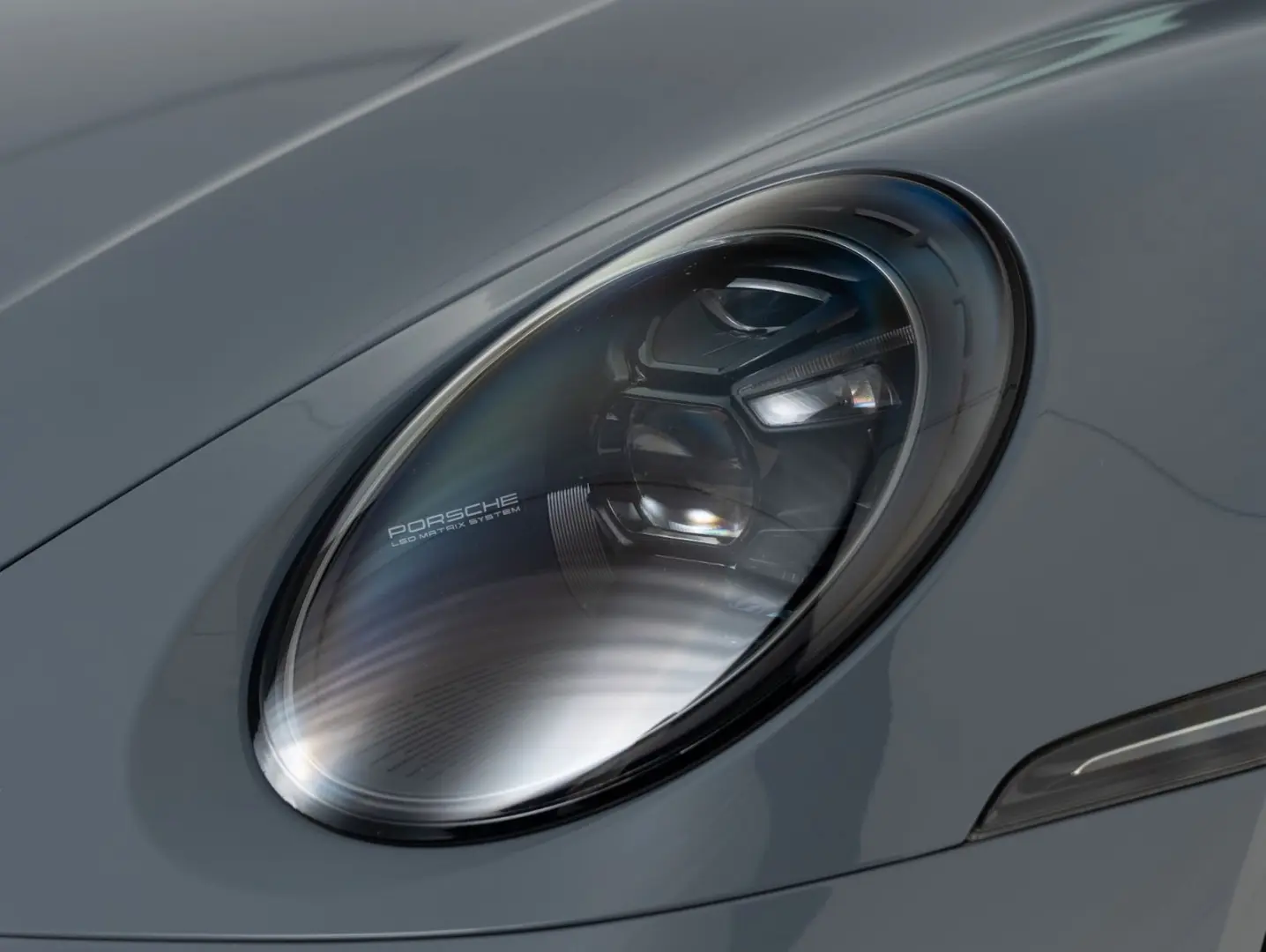 911 Carrera 4 GTS   Hinterachslenkung   Sportsit