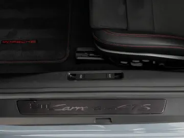 911 Carrera 4 GTS   Hinterachslenkung   Sportsit