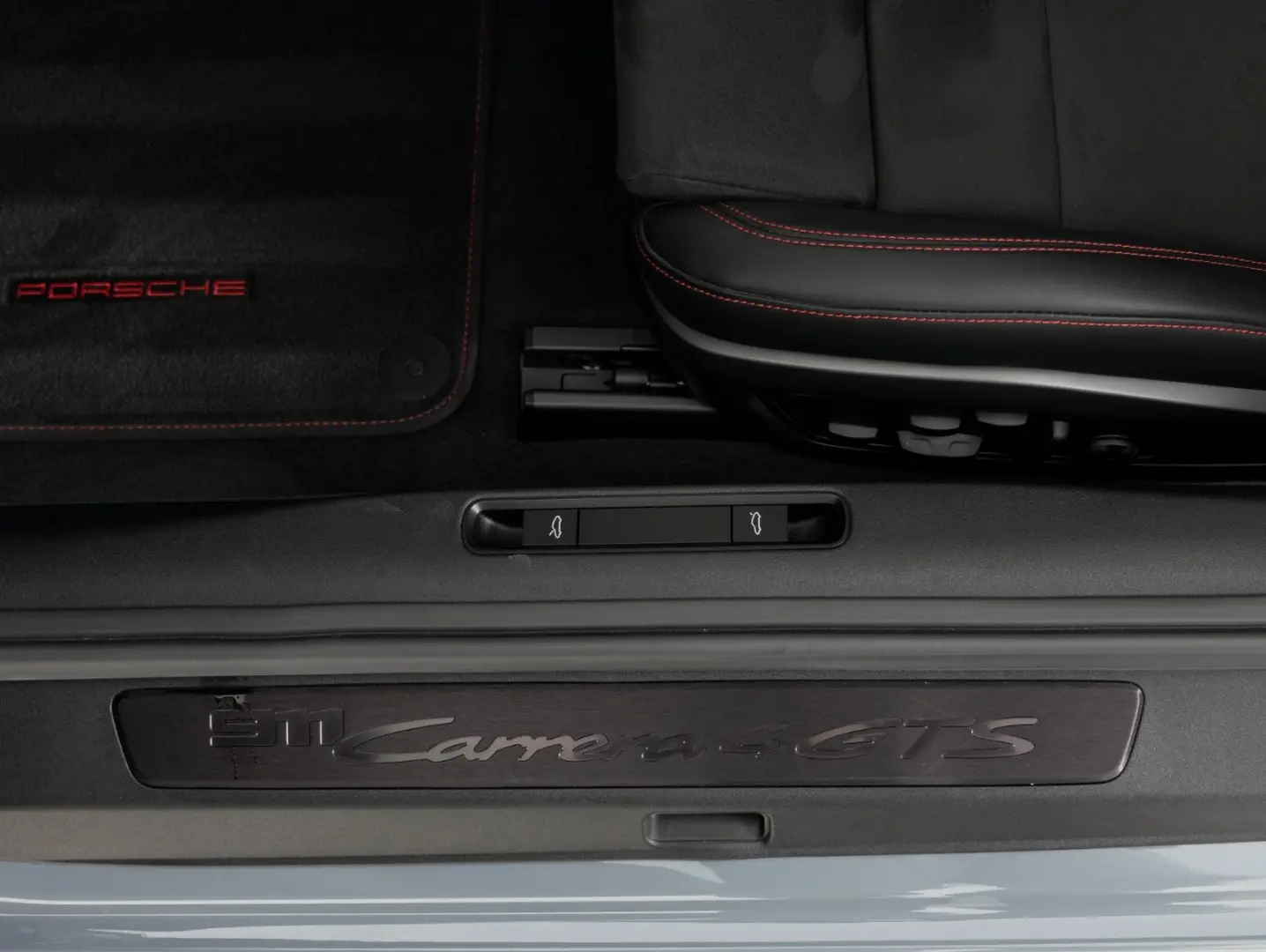 911 Carrera 4 GTS   Hinterachslenkung   Sportsit