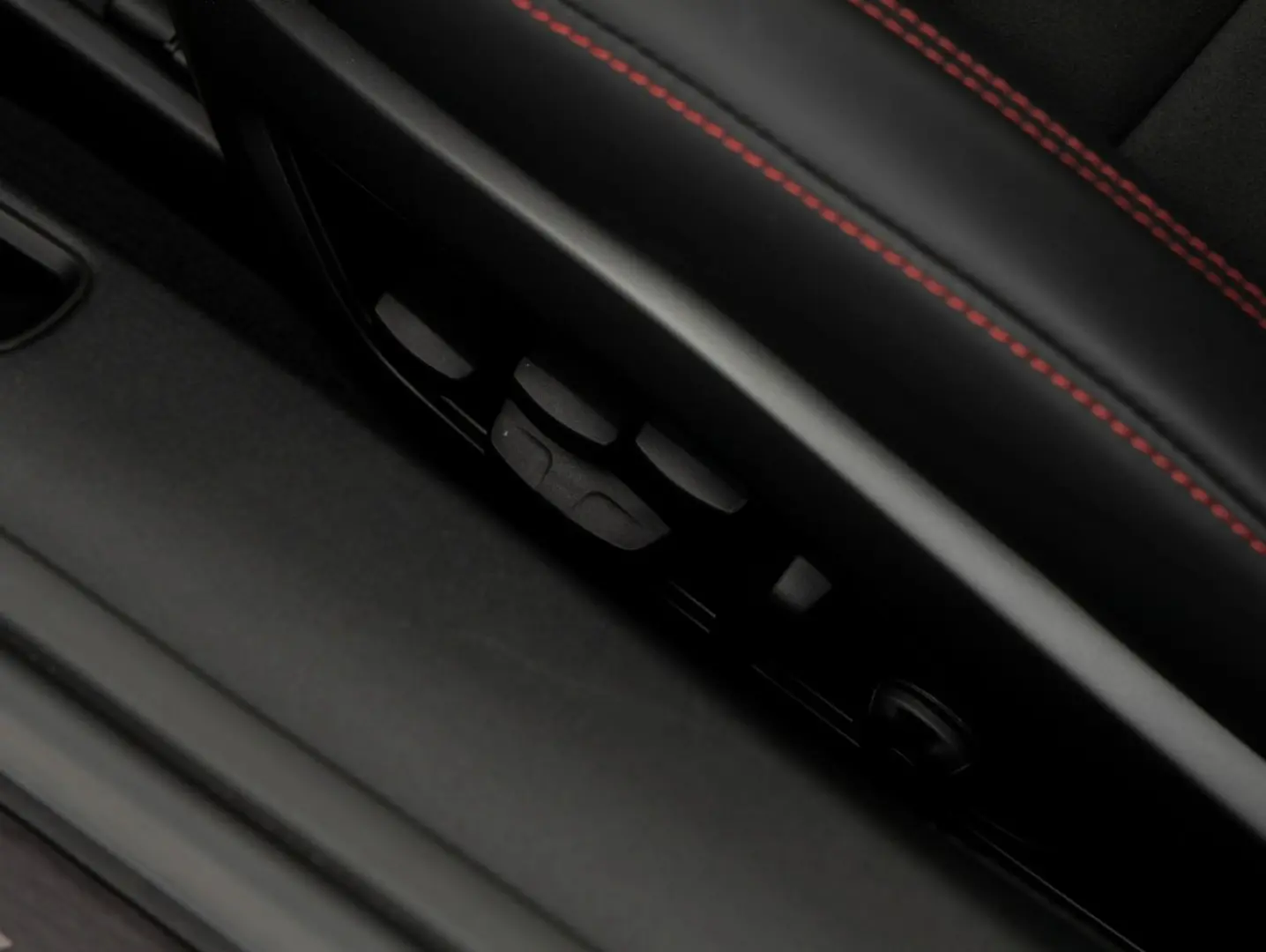 911 Carrera 4 GTS   Hinterachslenkung   Sportsit