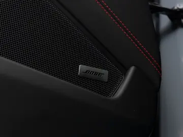 911 Carrera 4 GTS   Hinterachslenkung   Sportsit