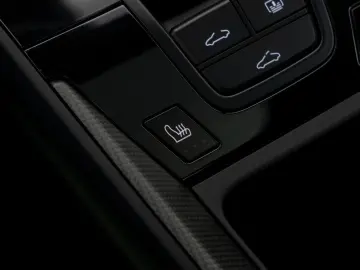 911 Carrera 4 GTS   Hinterachslenkung   Sportsit